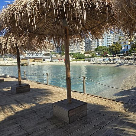 Svein Apartment Sarandë Buitenkant foto